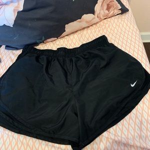 Black nike shorts